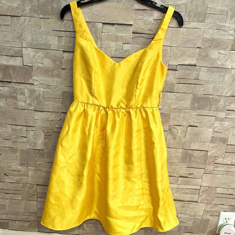 Yellow IN San Francisco sundress